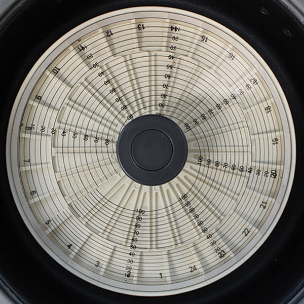 24-place-capillary-rotor-with-reading-disc-lid-Diagnocine.jpg