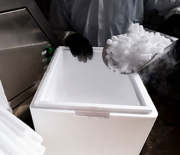 Dry-Ice-Diagnocine_Handling-care-safty